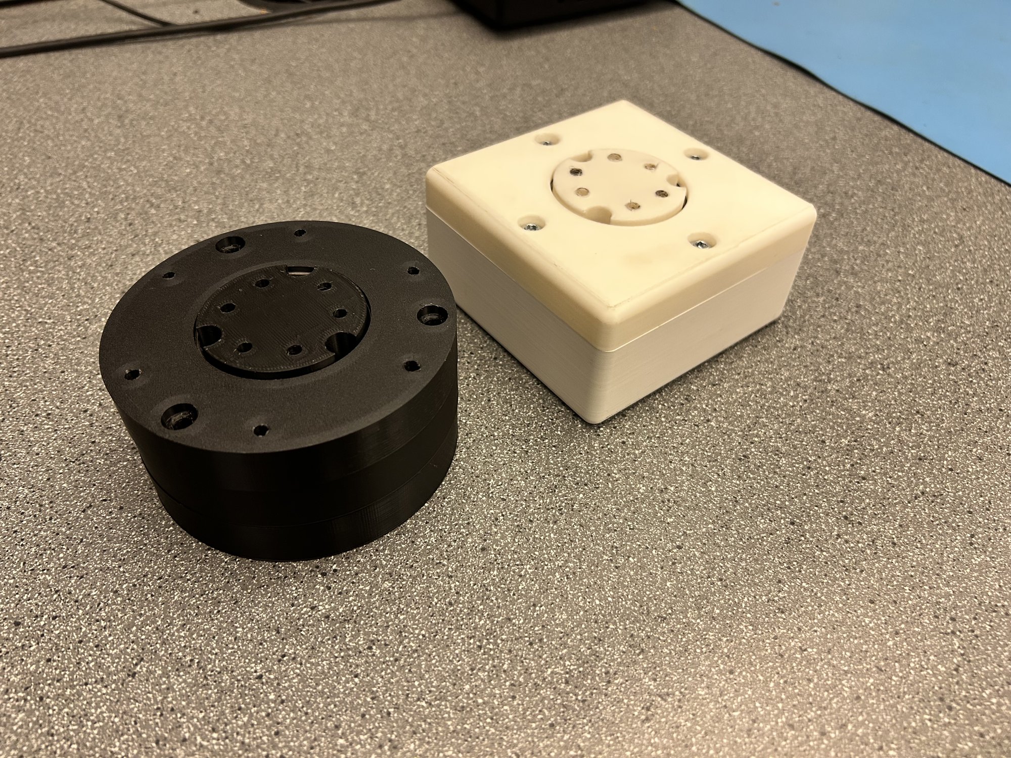 Rev 01 next to Rev 00B